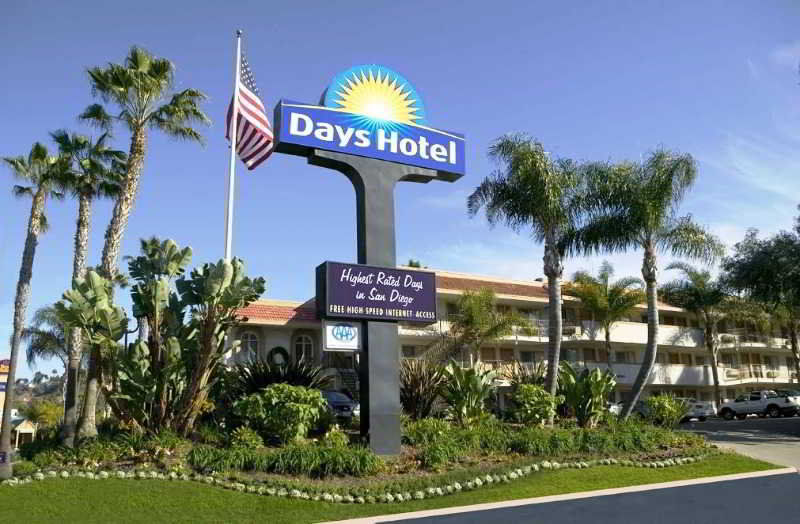 Days Inn By Wyndham San Diego Hotel Circle Экстерьер фото